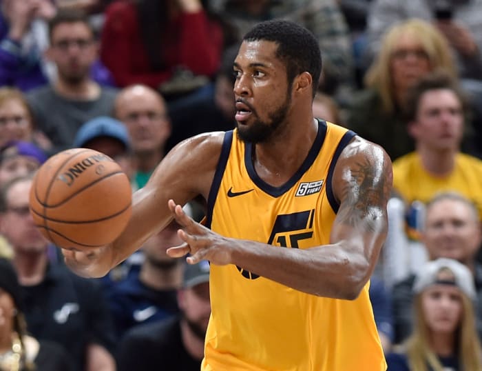 derrick_favors_embed_15_.jpg